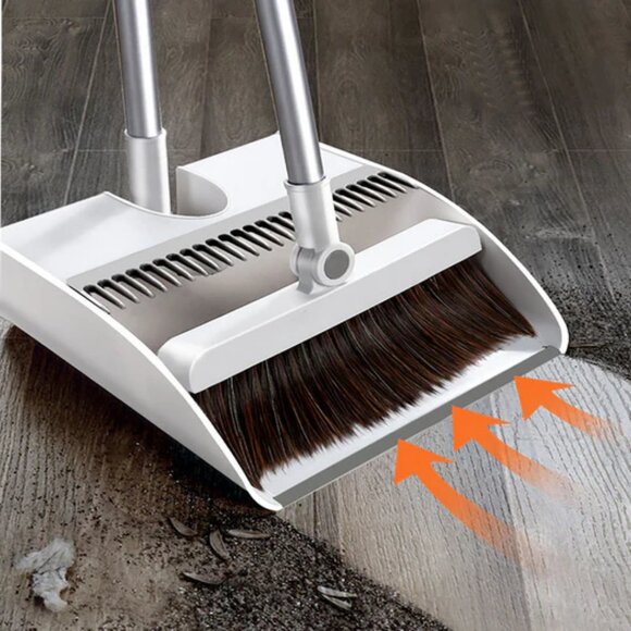 Broom and Dustpan Set - Picture 3 of 7